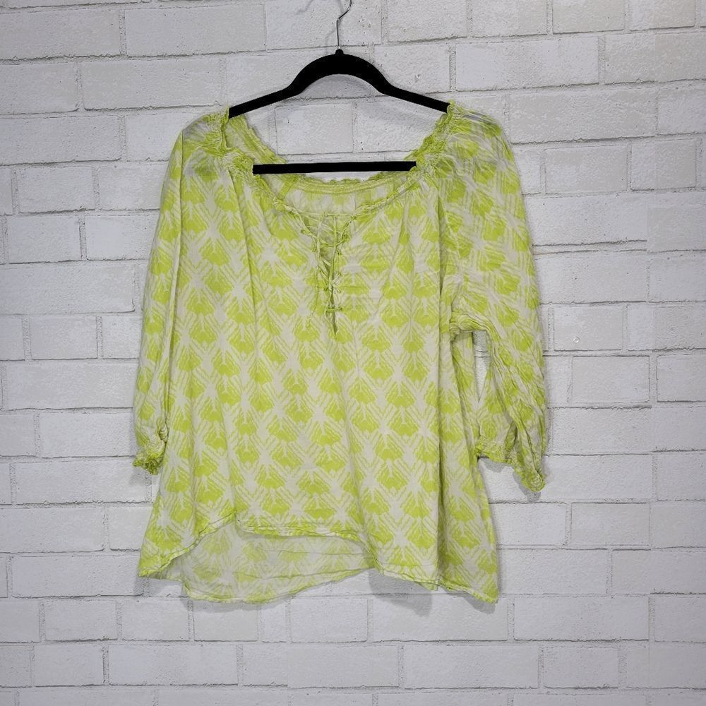Gap cute lightweight colorful blouse